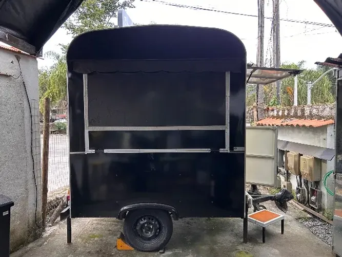 ESTRUTURA COMPLETA PARA FOOD TRUCK/TRAILER À VENDA - PRONTA PARA TRABALHAR!