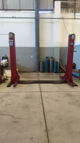 Elevador Automotivo engecass