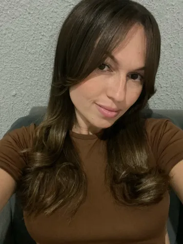 Técnica em enfermagem/Cuidadora