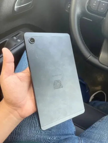Samsung Galaxy Tab A9 Grafite - Excelente Estado