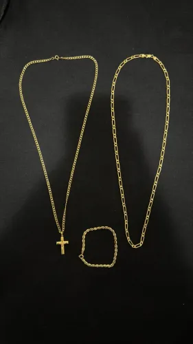 CORRENTES E PULSEIRA DE OURO