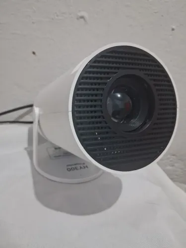 Projetor HY300 + Liberador de canais Vitalício