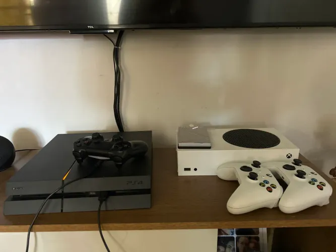 VENDO Xbox Series S + PS4 - Excelente Oportunidade!