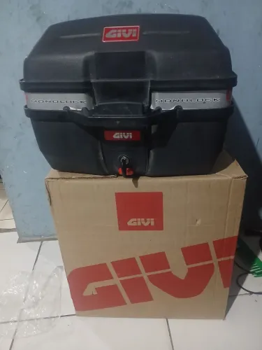BAÚ GIVI