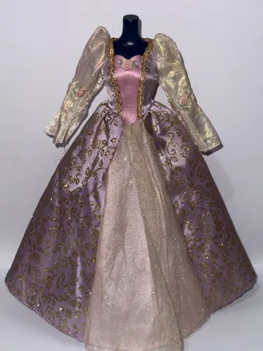 Vestido Barbie Rapunzel 
