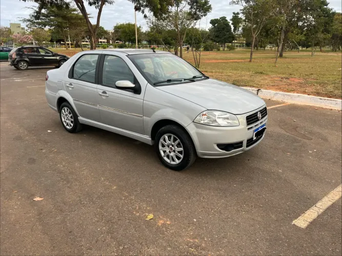 Fiat Siena EL Celeb. 1.0 MPI Fire Flex 8V 4P 2011