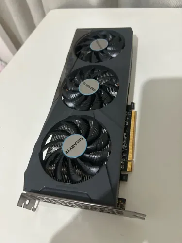 Placa de vídeo Rx6600