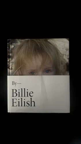 Photobook Billie Eilish