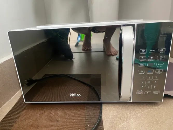 MICROONDAS PHILCO SEMI NOVO