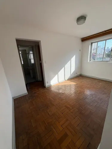 Imóvel para aluguel possui 45 metros quadrados com 1 quarto em Liberdade - São Paulo - SP