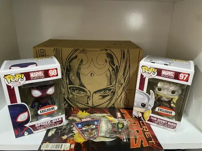 BOX Funko Pop! Marvel Collector Corps EDIÇÃO: Secret Wars