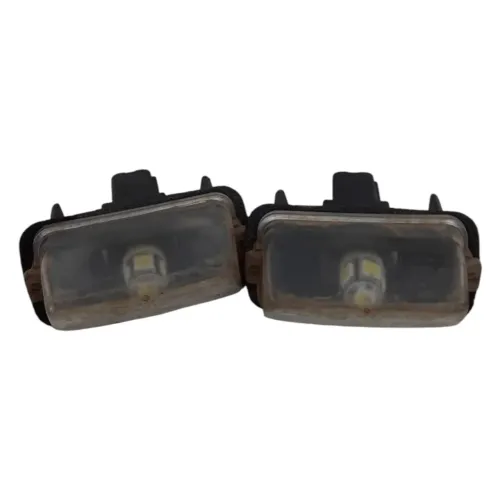 Par Luz Placa Toyota Corolla 1.8 2016