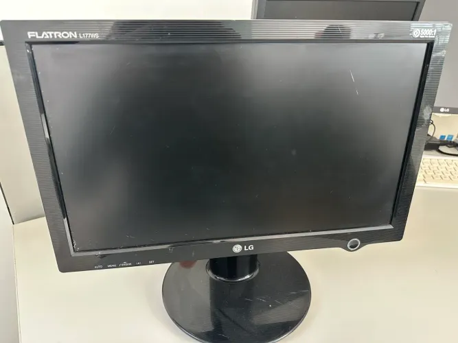 Monitor LG Flatron L177WS 17 polegadas