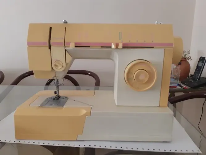 Máquina de costura Singer Zig Zag Doméstica