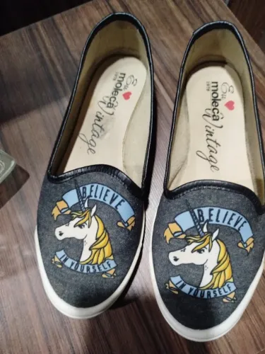 Sapatilha Slip-on Moleca Vintage Unicórnio