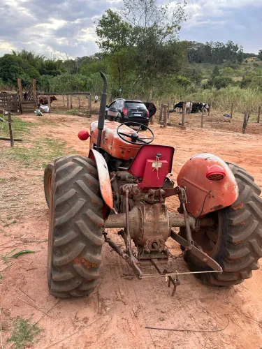 Trator massey ferguson 50x
