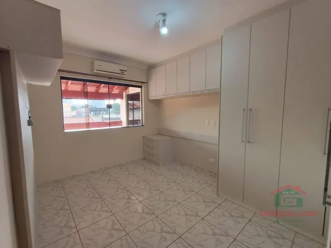 Casa com 3 dormitórios para alugar, 151 m² por R$ 3.093,44/mês - Vila Industrial - Piracic