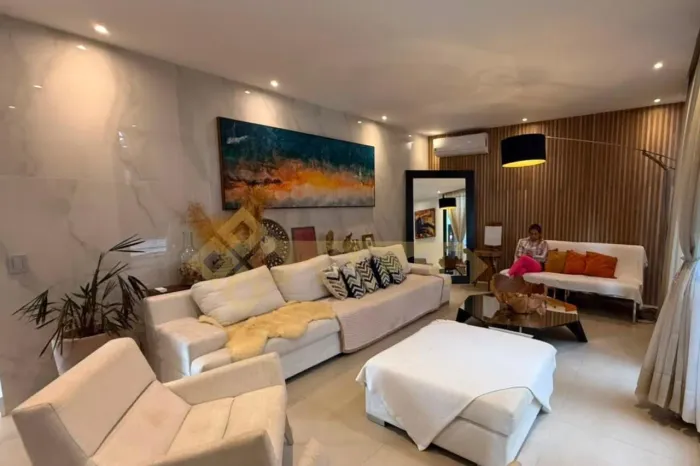 CASA para LOCAÇÃO ITAJAÍ