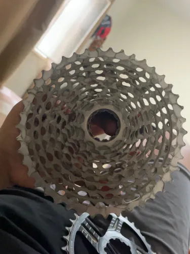 Vendo coroa de 36 dente da direct e um cassete SRAM 11spd