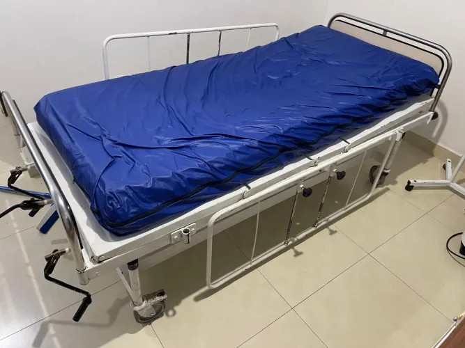 Cama hospitalar