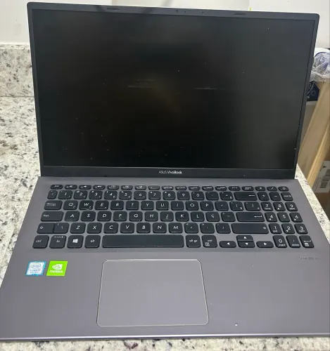 Notebook Asus VivoBook i7 8ª Ger ? 8GB ? SSD 512GB + HD 1TB ? MX230 ? Full HD