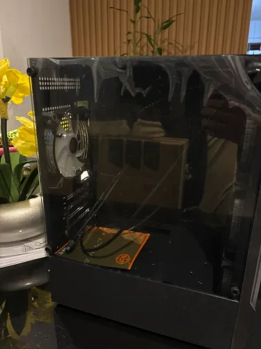 Vende-se gabinete Skylancer V2 -Black Edition