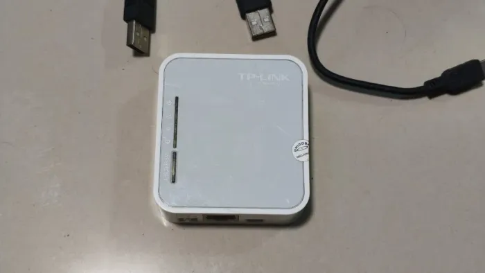 Mini Roteador Portátil TP-Link TL-MR3020 3G/4G Wi-Fi