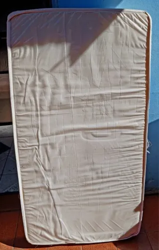 Vendo Colchão para Berço