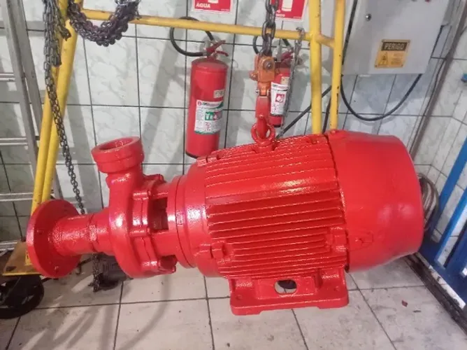 Bomba de incêndio 25 vc