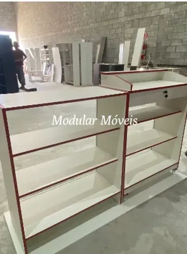 Balcão Caixa Vitrine + Balcão Vitrine - Fitados Colorido