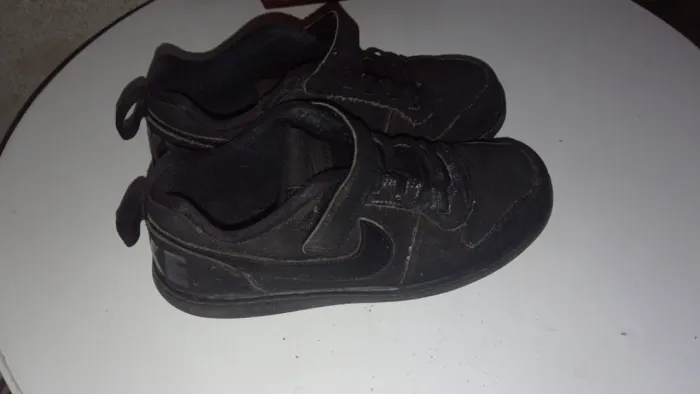 Tênis Nike- TM 32