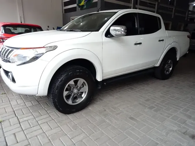 Mitsubishi L200 Triton Sport HPE 2.4 CD Diesel Aut. 2019