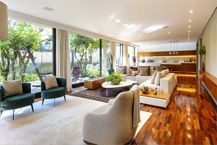 Casa à venda com 4 suítes no condomínio Vila Flora, São Paulo - SP