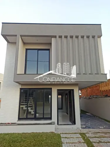 Casa em condomínio à venda no Santa Cândida em Curitiba | Confiancce Imóveis