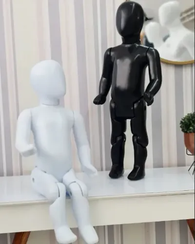 Bebê Articulado - Perfeito para Suas Necessidades de Exibição!