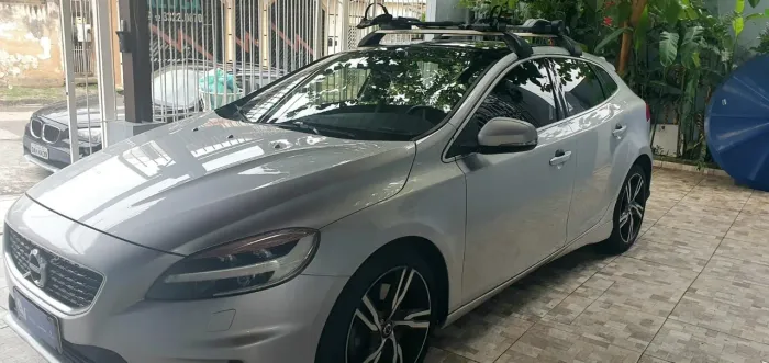 Volvo V40 T-5 R-design 2.0 Aut. 2019