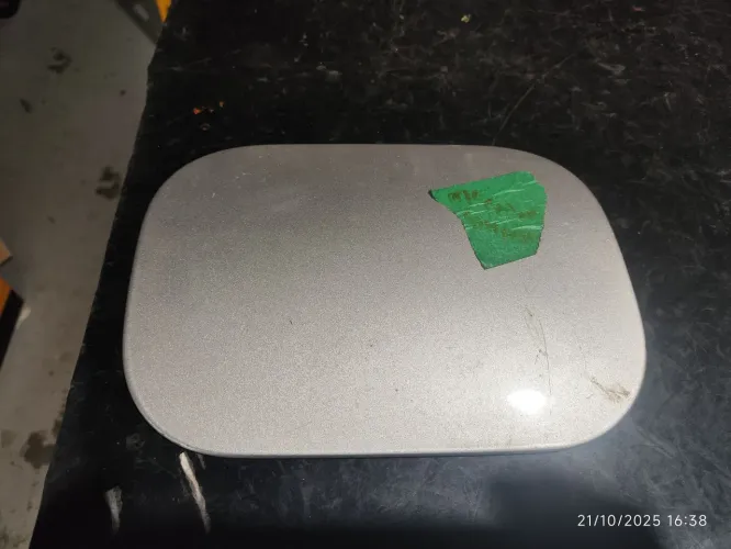 Portinhola tanque Megane 2007 a 2012  *3