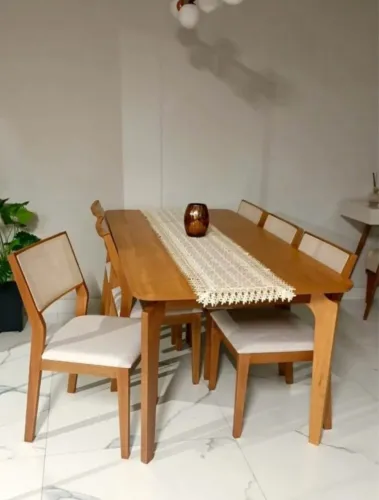 Mesa de Jantar em Madeira com 6 Cadeiras