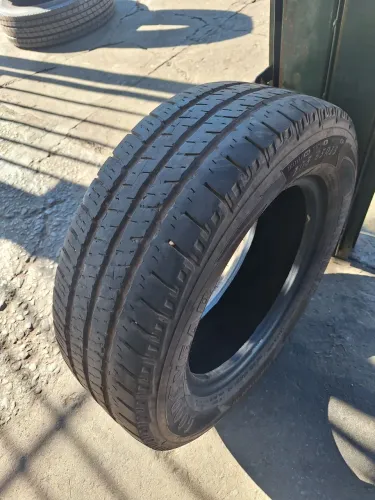 Pneu 205 65 15 Goodyear (meia-vida)