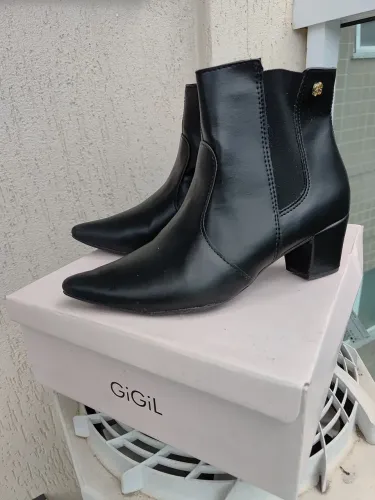 Bota Gigil Preta 36