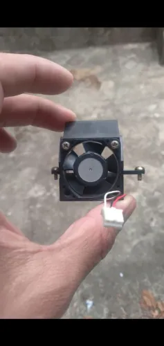 Dreamcast cooler funcionando perfeitamente.