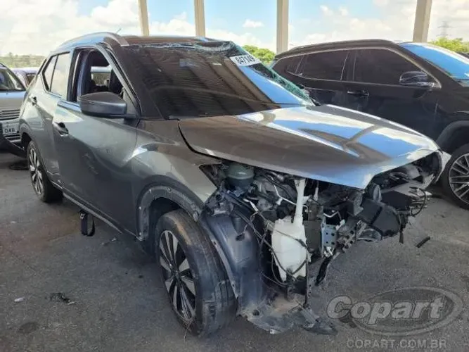 SUCATA NISSAN KICKS SV CVT 1.6 16V FLEXSTART - 2017
