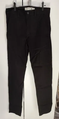 Calça Lacoste Chino Preta (tamanho 38 BR)