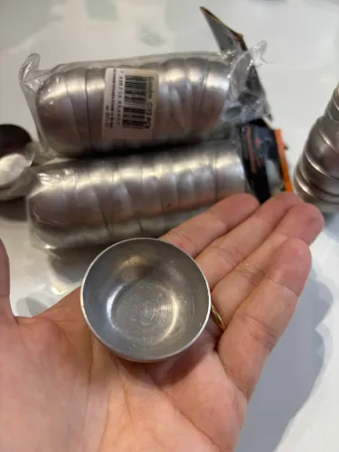 47 forminhas de mini quindim