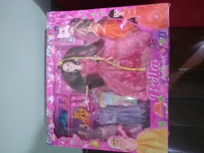 Boneca Bella Fashion Doll
