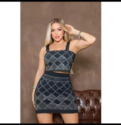 Conjunto feminino pedrarias strass