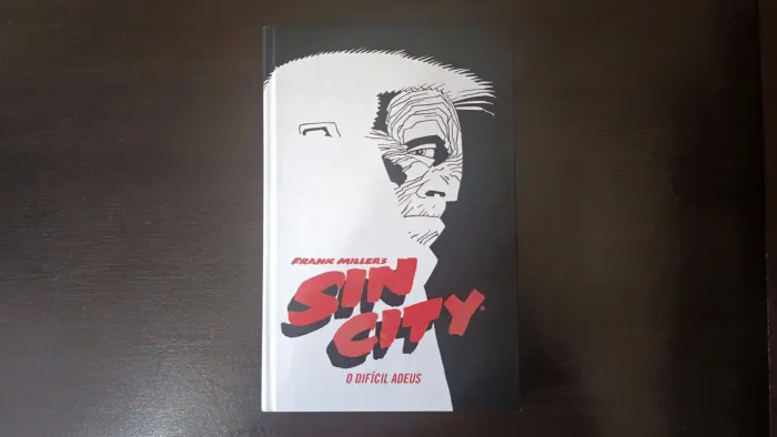 Sin City - O Difícil Adeus - Frank Miller - HQ Devir