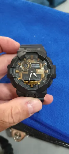 Casio G-Shock GA-700