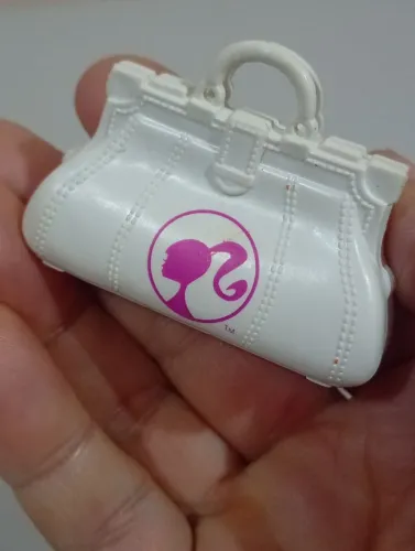Acessório bolsa para boneca Barbie Quero ser veterinária de 2011 e 2012