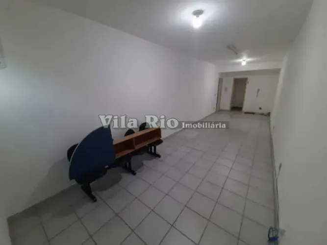 Sala - / Comercial / Vaz Lobo